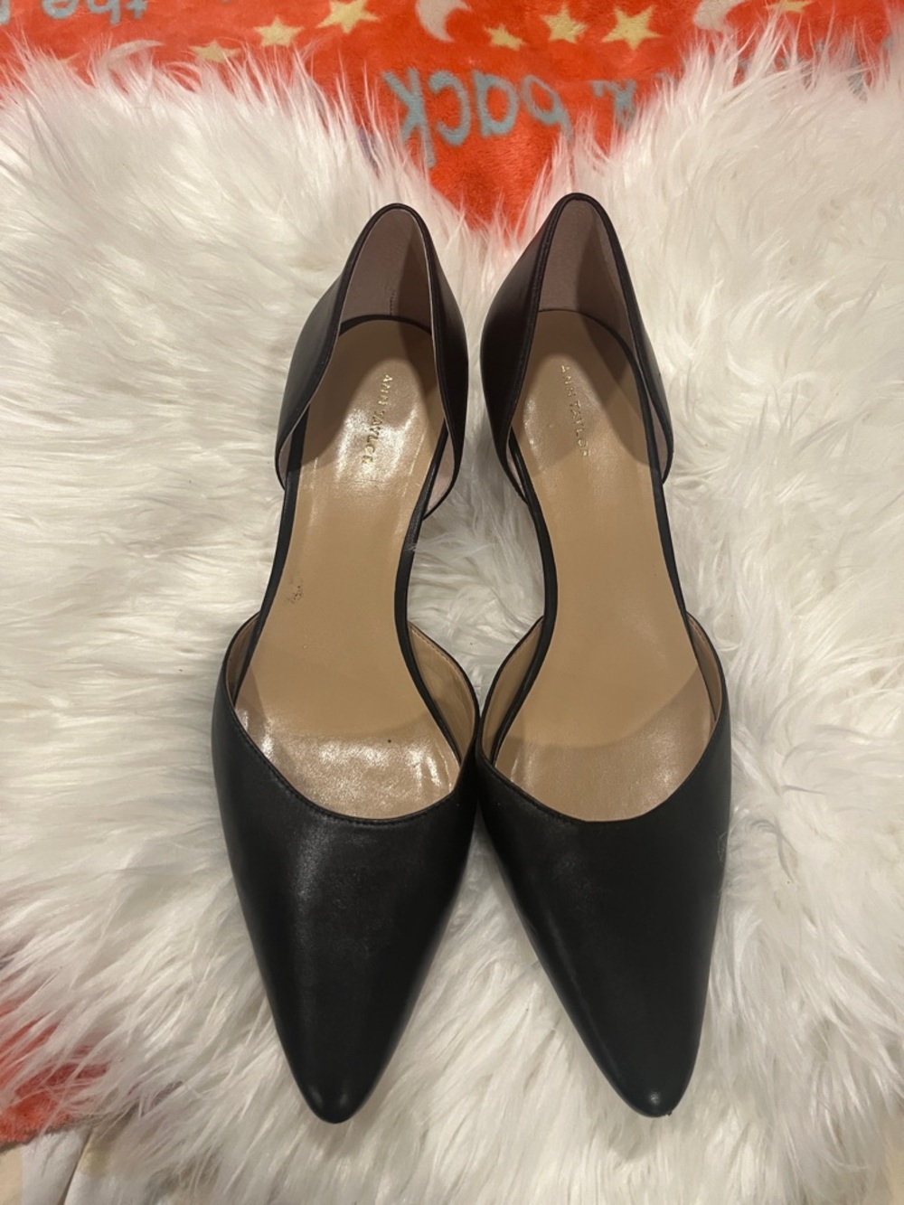 Ann Taylor Black classic Kitten Heels size 9.5